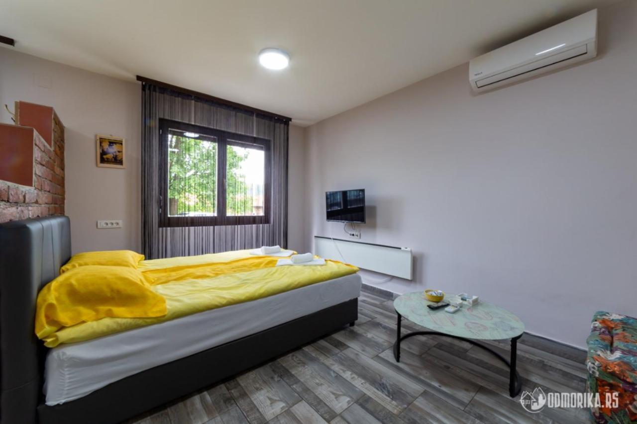 Apartmani Nina S Баїна-Башта Екстер'єр фото